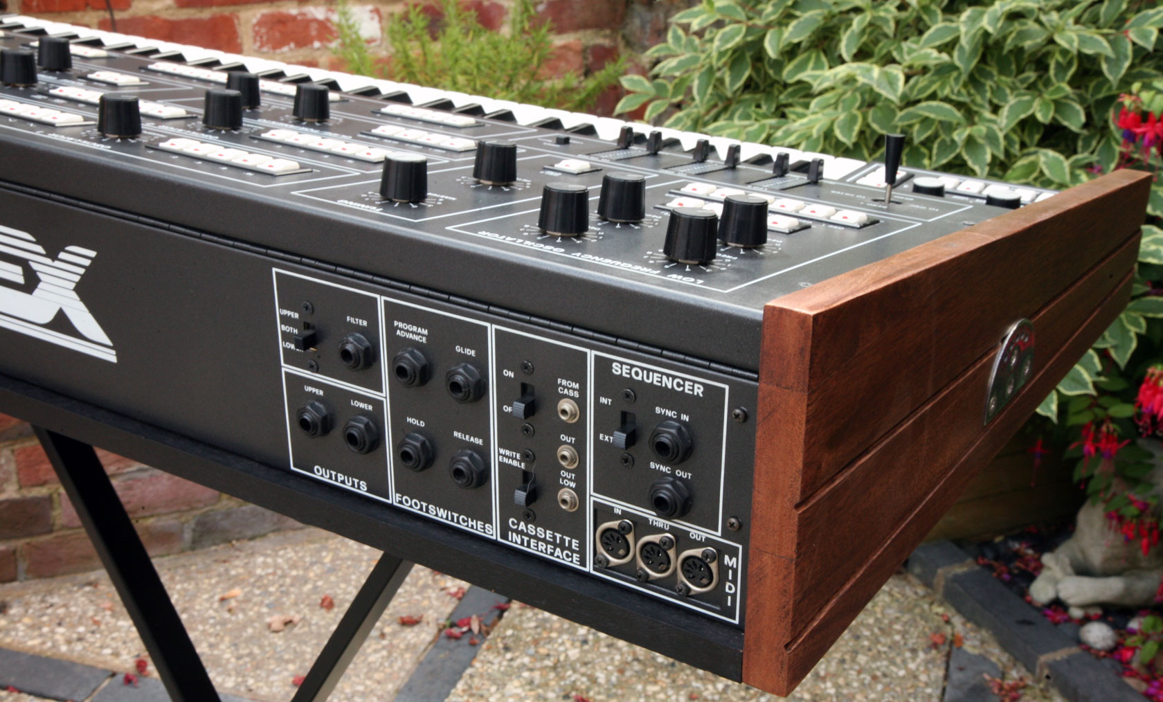 ELKA Synthex : 026Rev3 credit RL Music