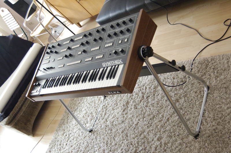 ELKA Synthex : 027Stand credit synthfind