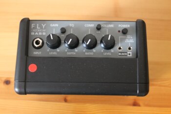 Blackstar Amplification Fly 3 Bass : 3.JPG Blackstar Amplification Fly 3 Bass : 3.JPG