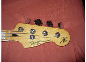 Squier Chris Aiken Precision Bass