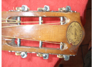 Couesnon luthier mirecourt