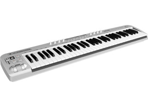 Behringer u control umx61