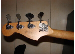 Fender Deluxe Jazz Bass 24 (9039)