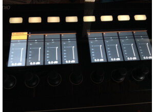 Native Instruments Maschine Studio (24682)