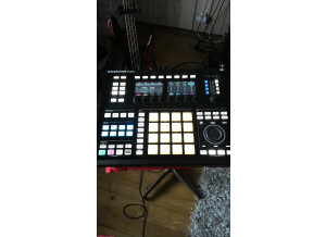 Native Instruments Maschine Studio (61052)