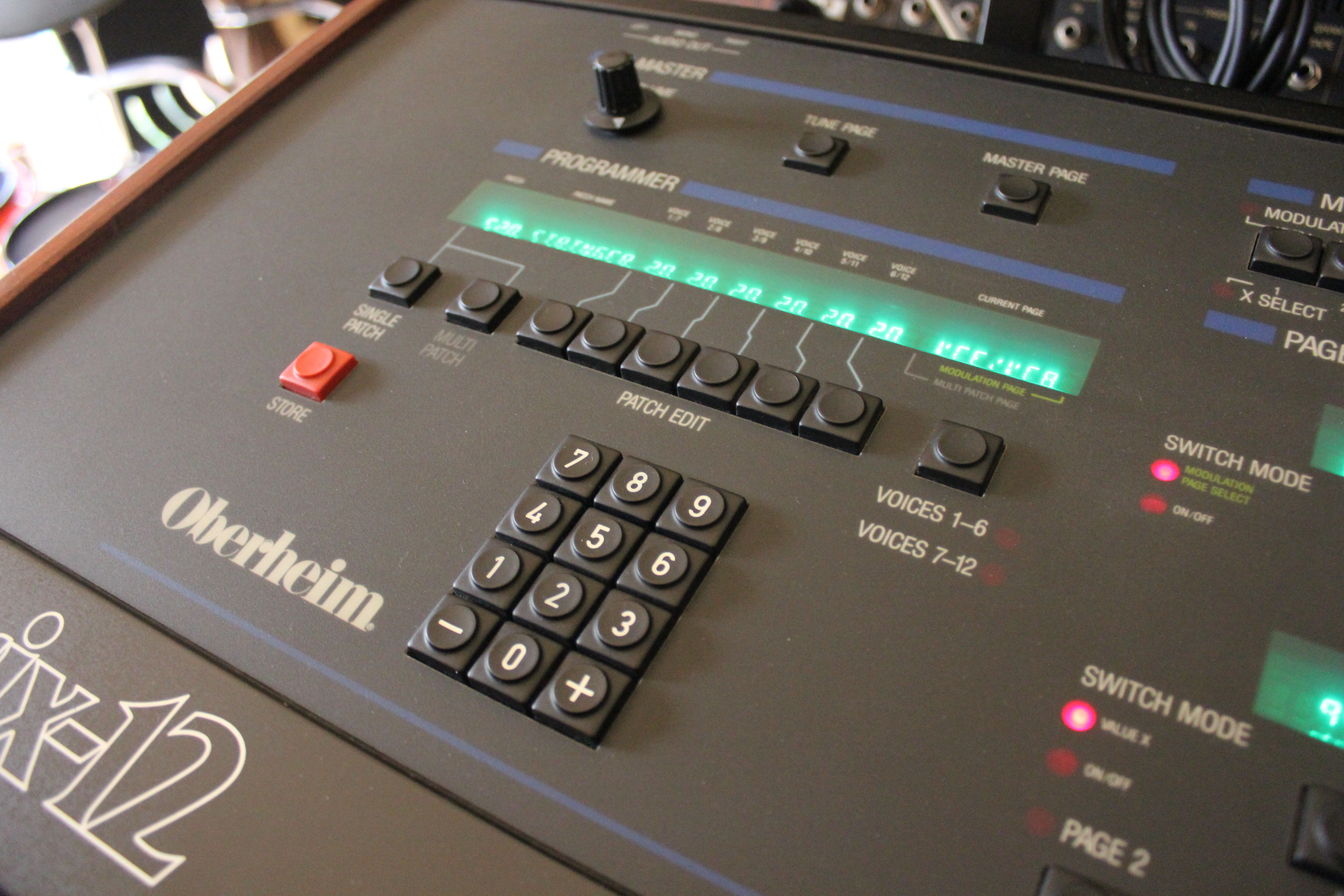 Oberheim Matrix 12 : 008.JPG