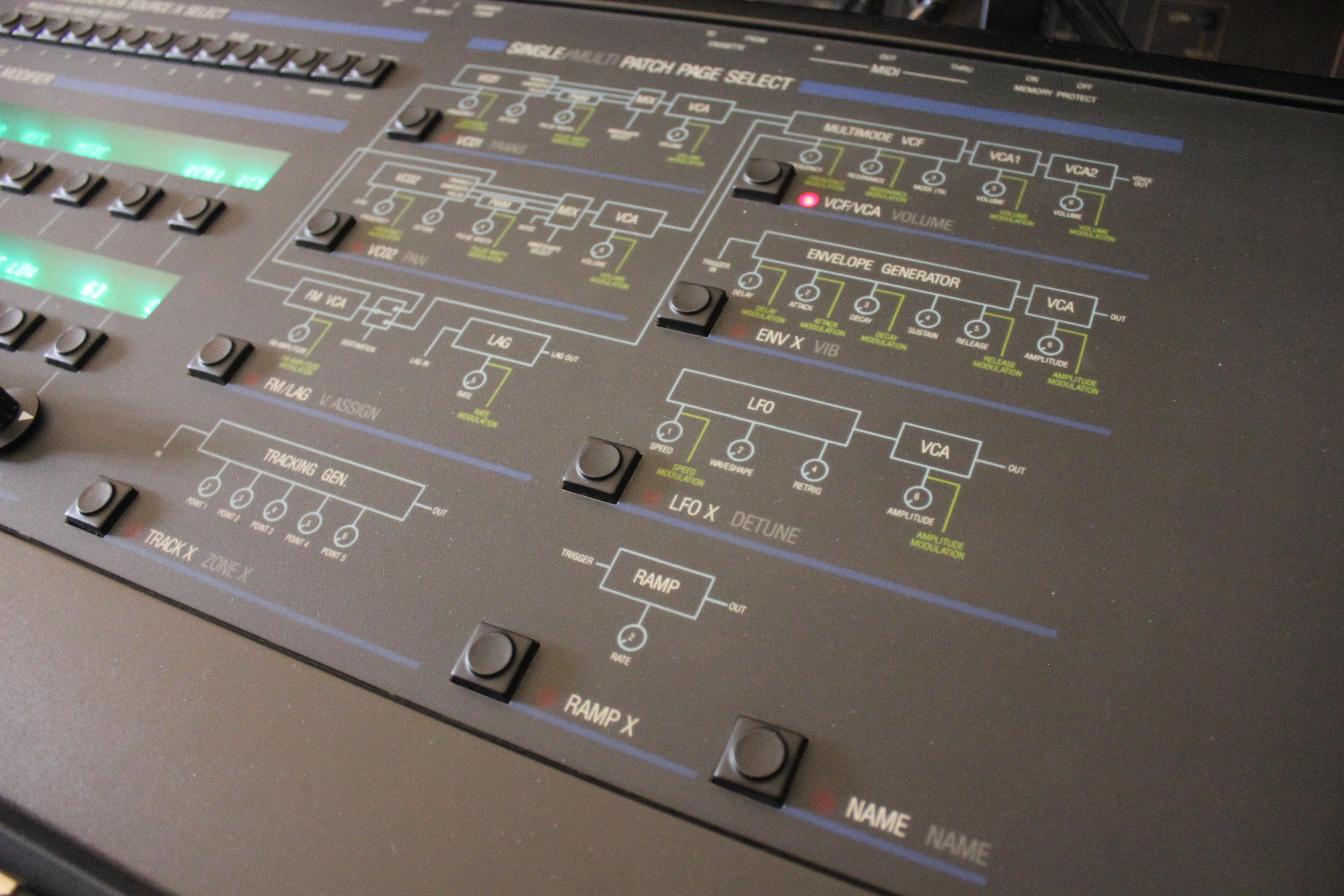 Oberheim Matrix 12 : 010.JPG