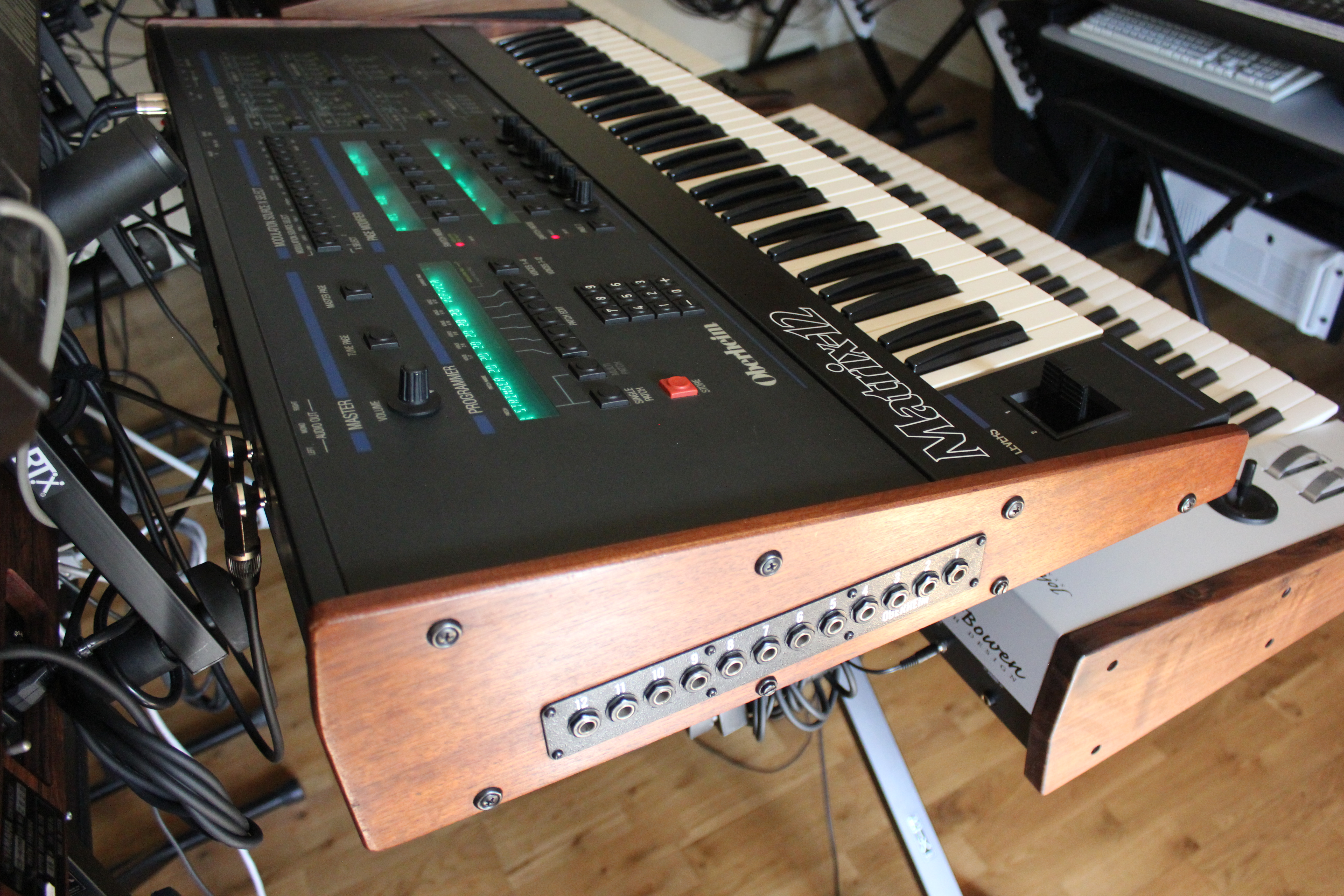 Oberheim Matrix 12 : 017.JPG