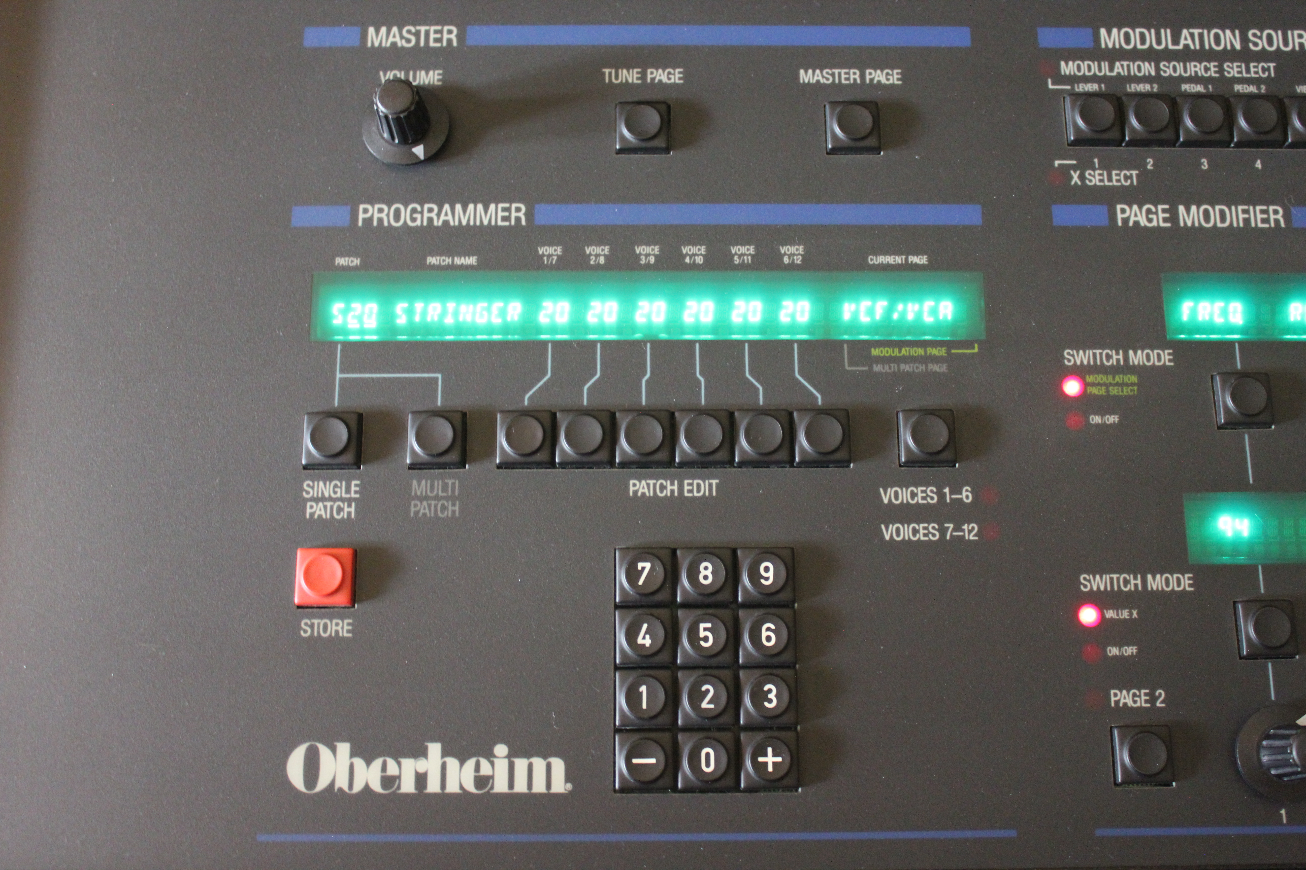 Oberheim Matrix 12 : 022.JPG