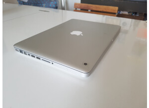 Apple Macbook pro 13"3 2,26Ghz Intel Core 2 Duo (54931)