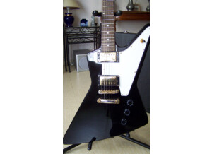 Epiphone Explorer Korina Ebony