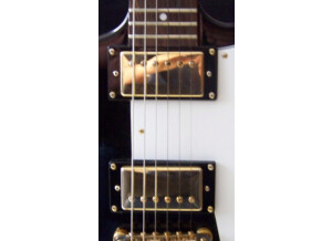 Epiphone Explorer Korina Ebony