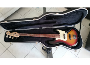 Fender American Deluxe Jazz Bass [2003-2009] (87661)