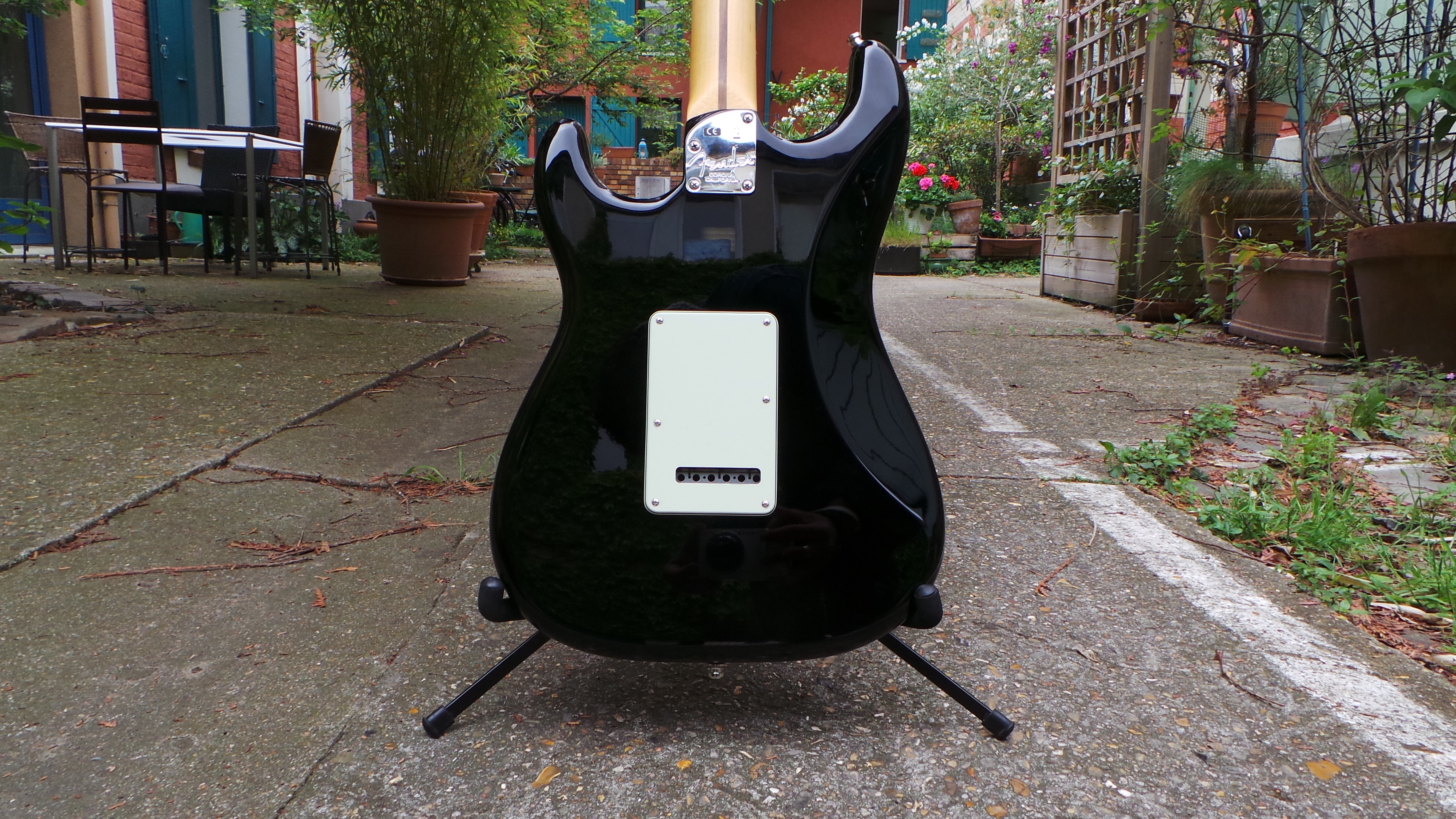 Fender The Edge Strat : Photos The Edge Strat 15