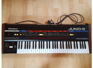 Roland JUNO-6 (41991)