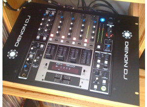 Denon DJ DN-X1500 (93381)