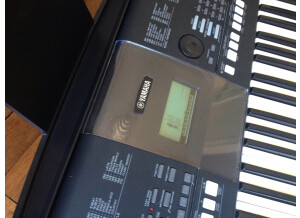 Yamaha PSR-E423 (53523)