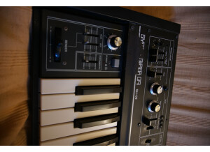 Roland SH-09 (71974)