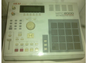 Akai MPC2000 (21855)