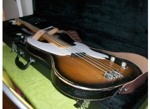 Fender Classic '51 Precision Bass (96366)
