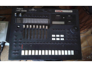 Roland MC-808 (48807)