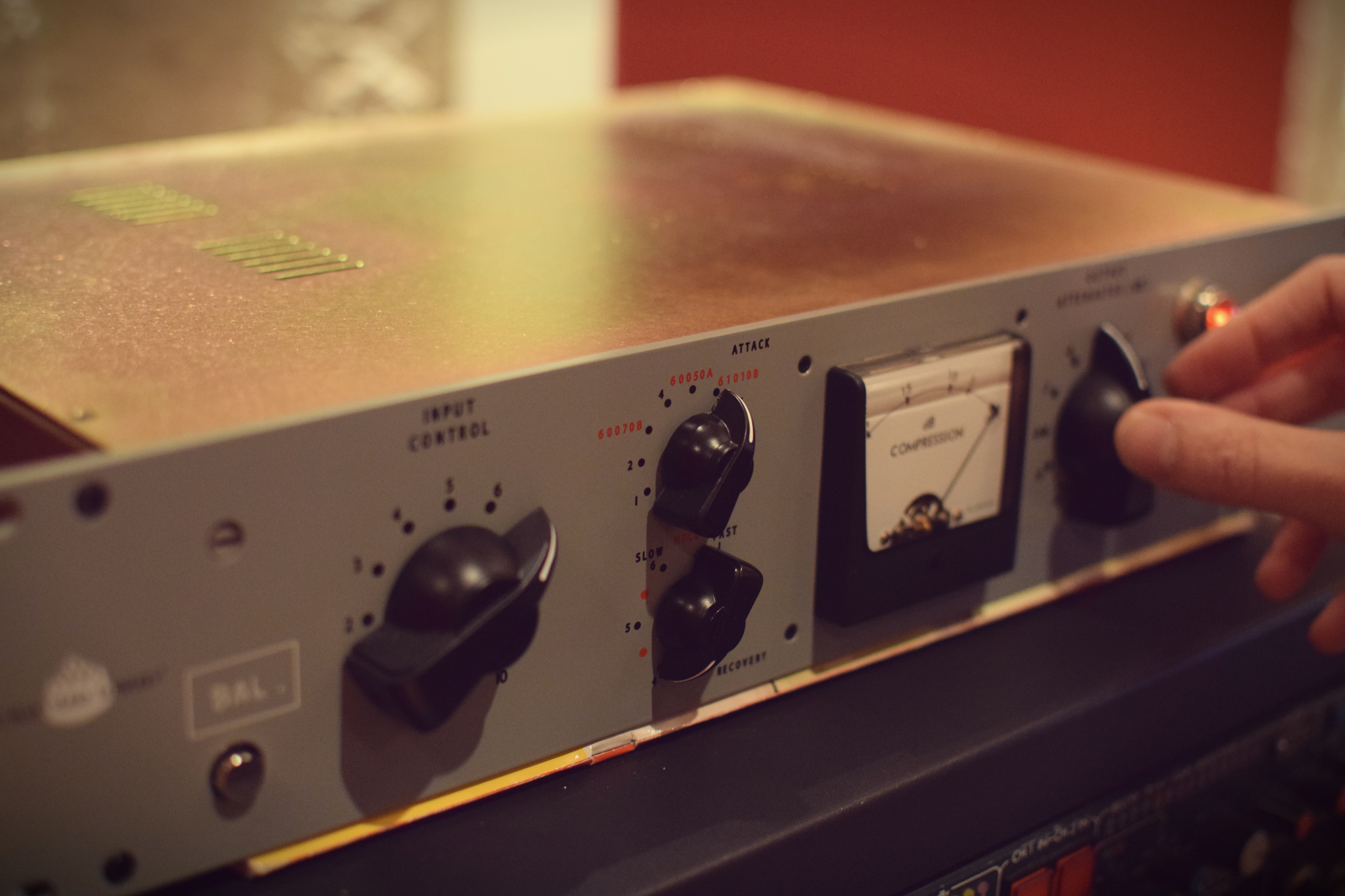 Chandler Limited RS124 : 3 RS124 Control