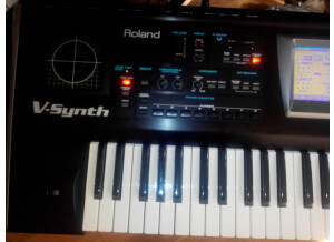 Roland V-Synth (69605)