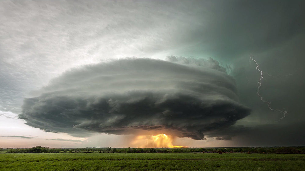 Time lapse dun orage supercellulaire au Kansas par Stephen Locke