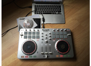 Numark Mixtrack II (30365)