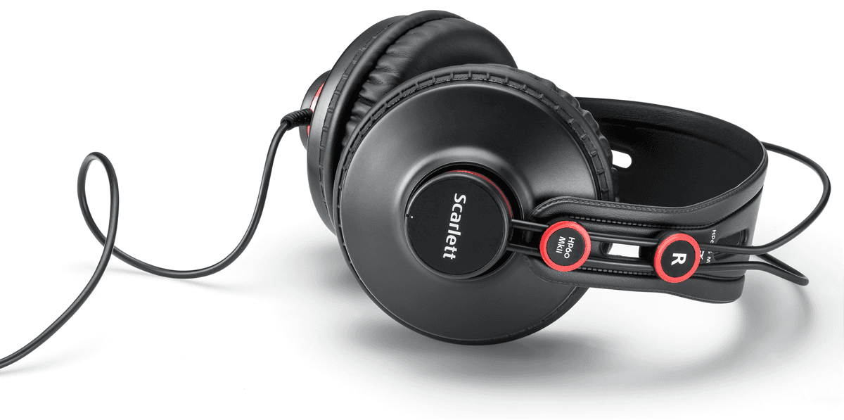 Focusrite Scarlett2-2i2 Studio Pack : RFO SCARLETT2 STUDIO 5 B