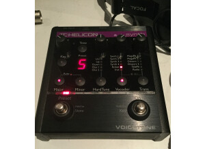 TC-Helicon VoiceTone Synth (865)