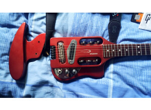 Traveler Guitar Speedster - Candy Apple Red Metallic (87925)