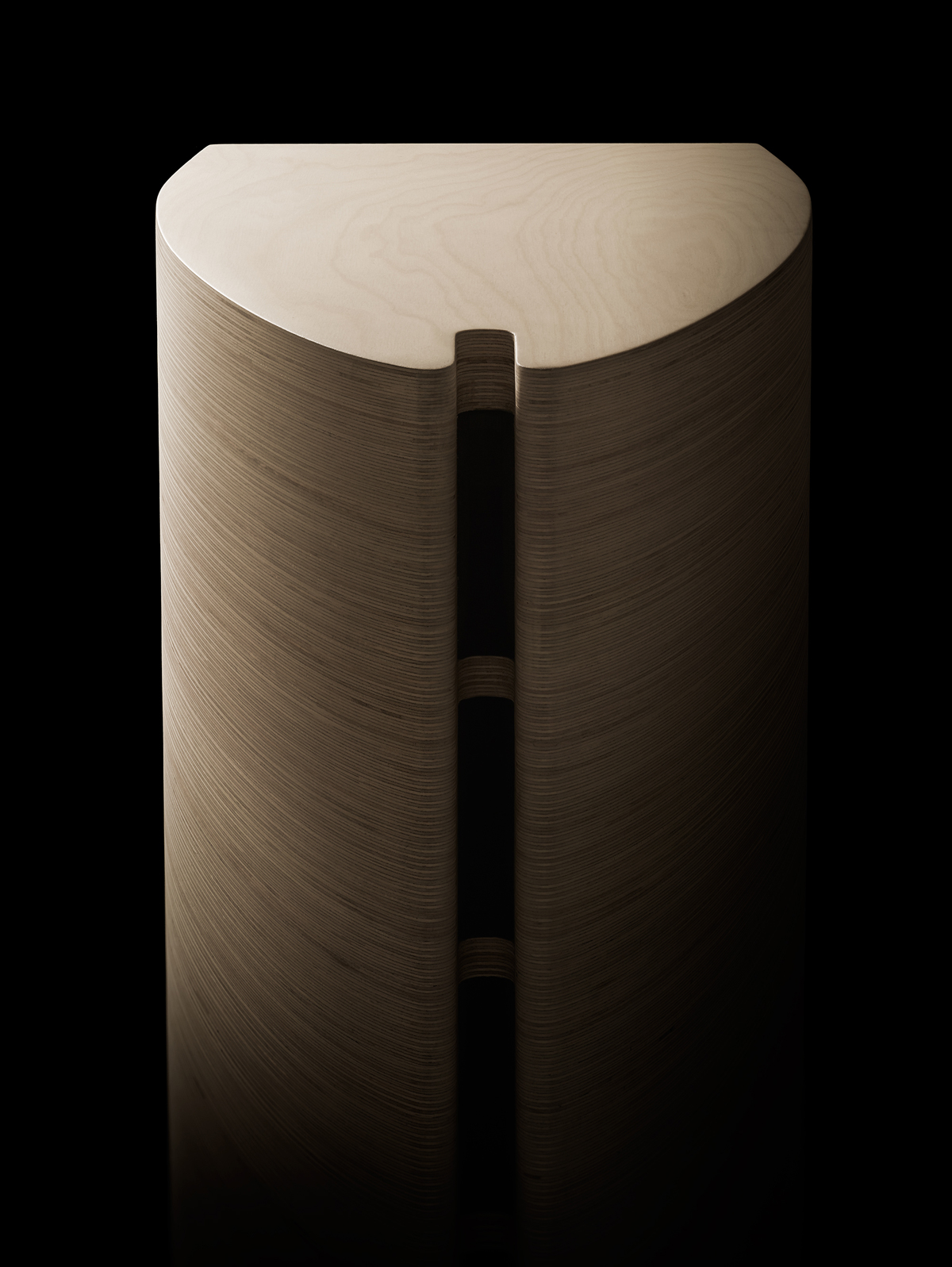 Philharmonia Black Background 72 RVB 003