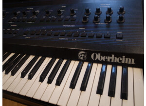 Oberheim OB-8 (48039)