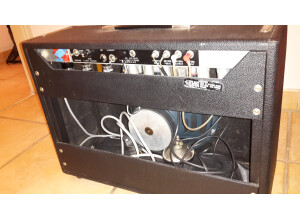 Fender Deluxe Reverb "Silverface" [1968-1982] (78599)