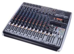 Behringer Xenyx QX1832USB (11496)