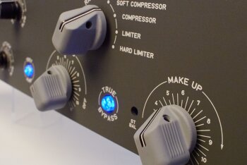 AlterSonic Compax : Compax 6 AlterSonic Compax : Compax 6