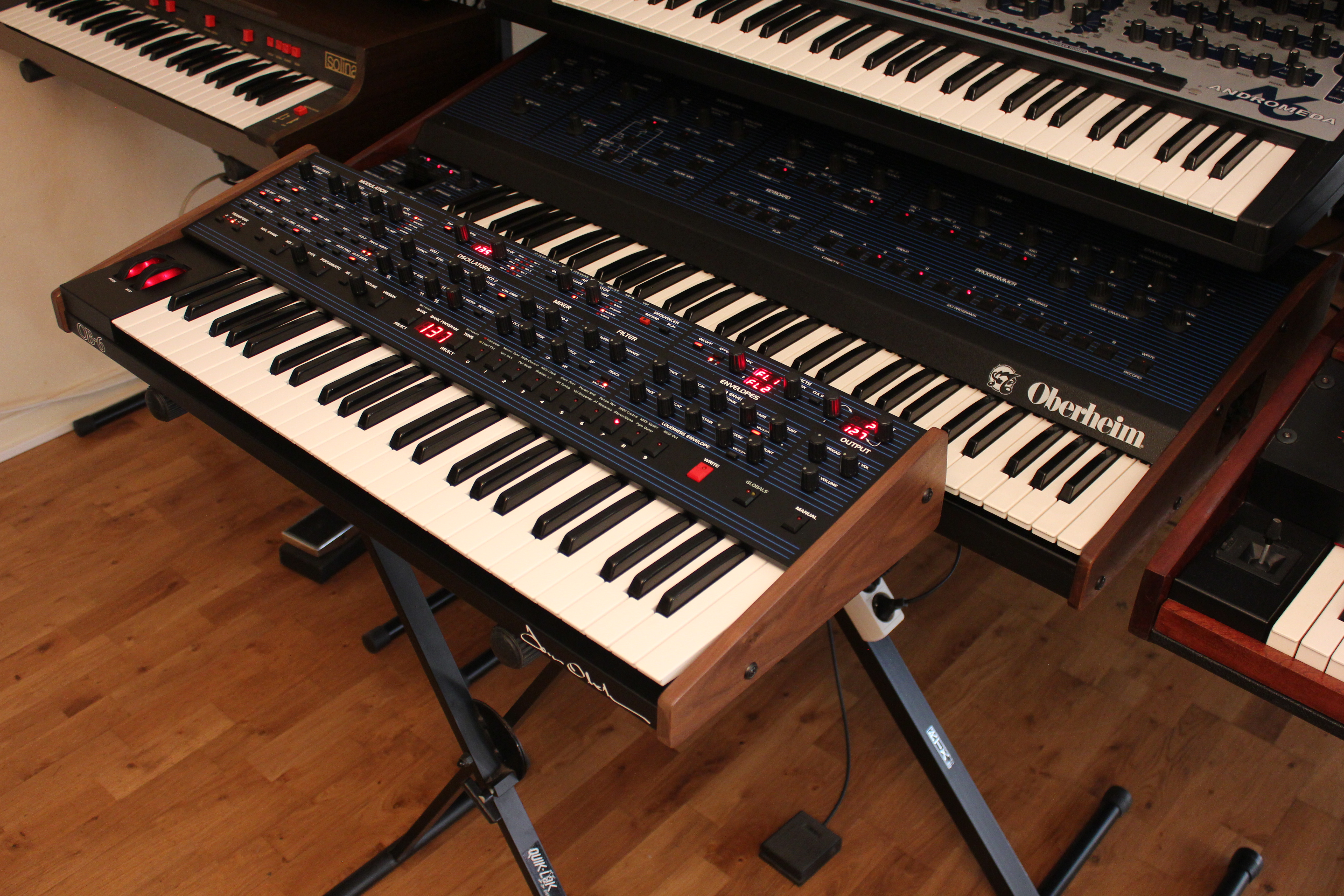 Dave Smith Instruments OB-6 : OB 6 03.JPG