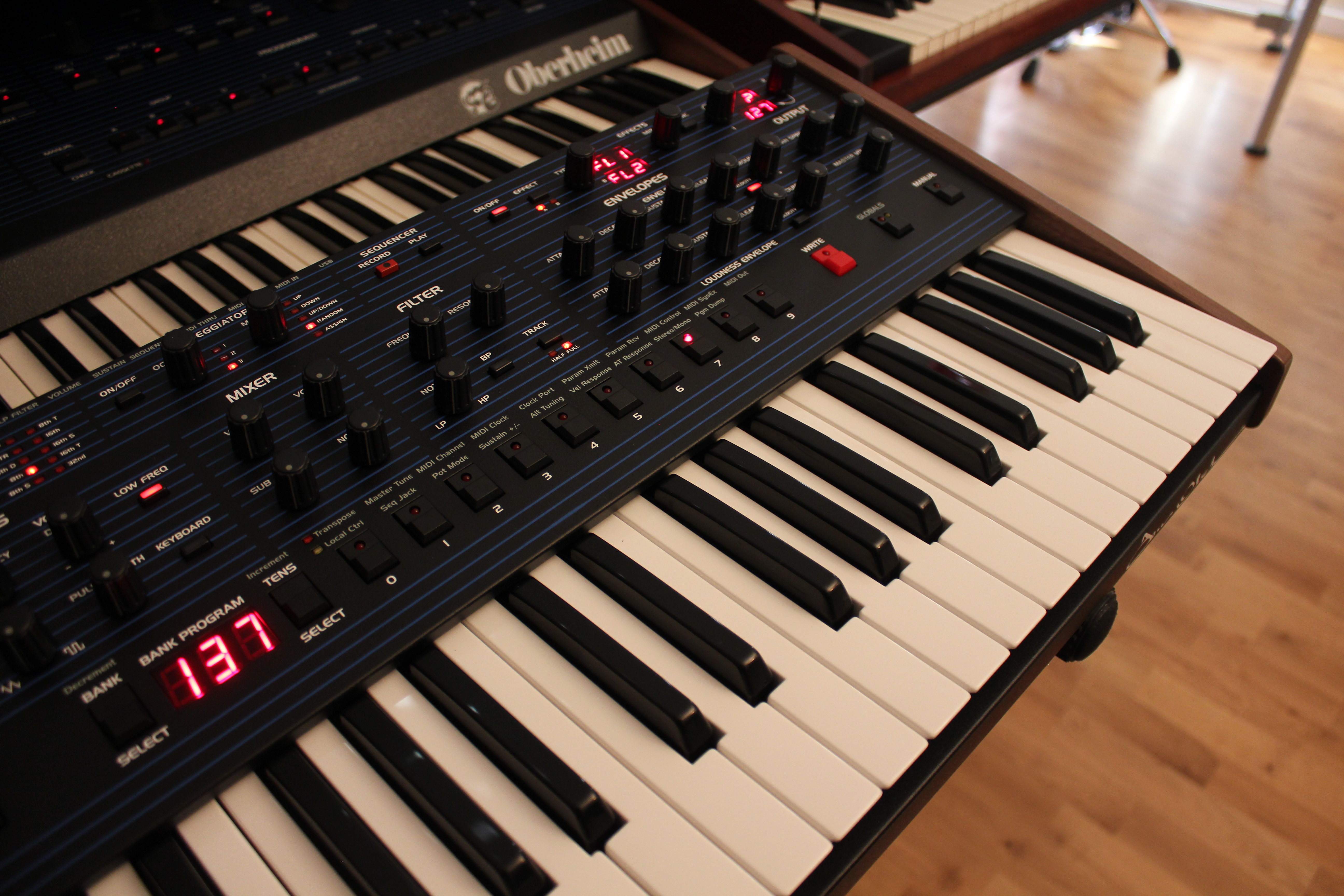 Dave Smith Instruments OB-6 : OB 6 10.JPG