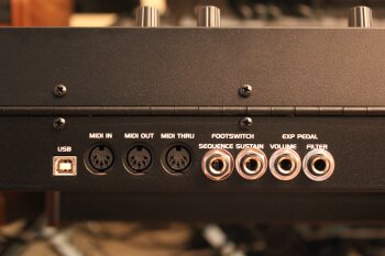 Dave Smith Instruments OB-6 : OB 6 33.JPG Dave Smith Instruments OB-6 : OB 6 33.JPG