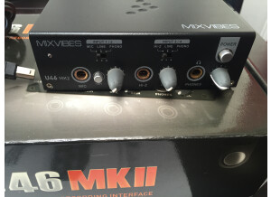 Mixvibes U46MK2 (25555)