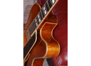 Eastman AR580CE (53157)