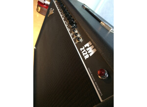 Fender FM 212R (89137)