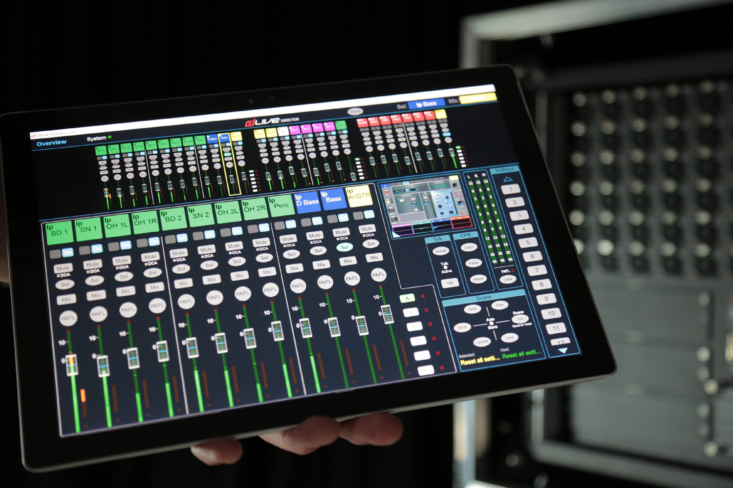 dLive V1.2