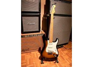 Fender American Deluxe Stratocaster V Neck [2004-2010] (10246)
