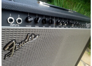 Fender FM 212R (6727)