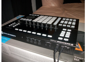 Native Instruments Maschine Studio (24926)