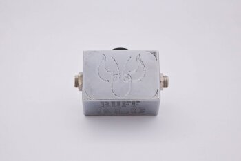 Locustom Buffalo : 2 Locustom Buffalo : 2