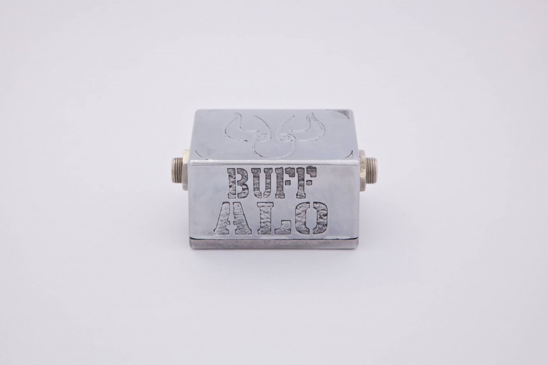 Locustom Buffalo : 3