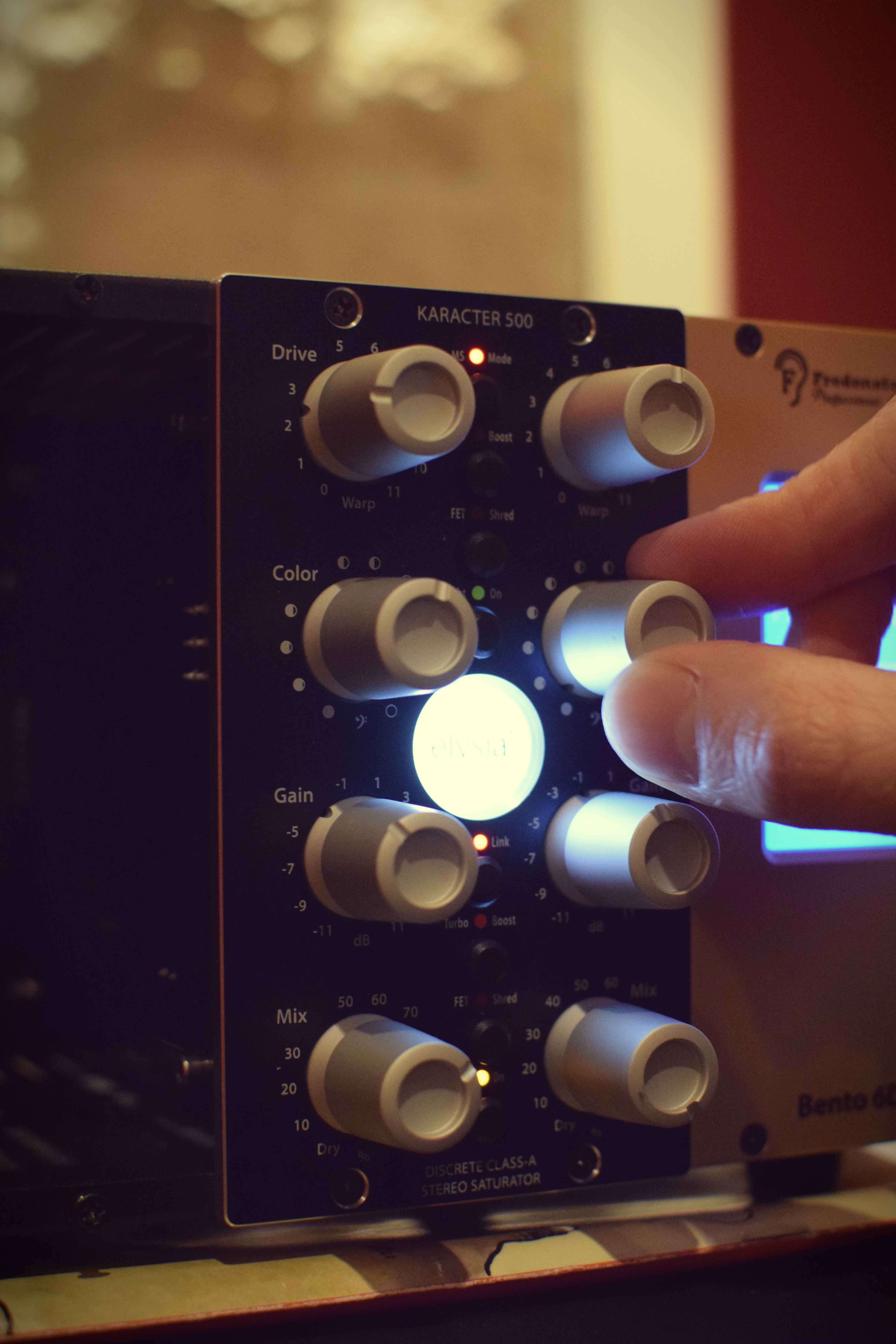 Elysia Karacter 500 : Karacter 4 hands